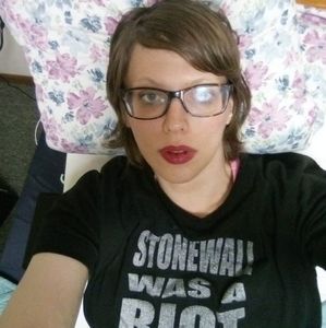 Meet your Posher, Joy